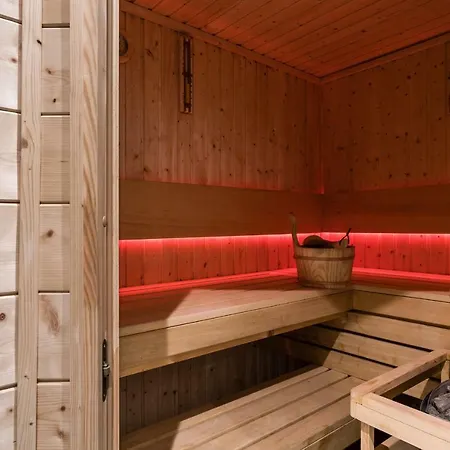 Marinus - With Pool And Sauna Apartment
